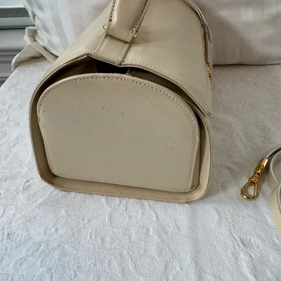 Vintage Mark Cross Handbag Cream. - Picture 7 of 8